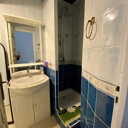 2 Chambres - Suquet, Terrasse Et Parking * Cannes