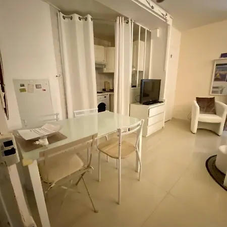 Apartment 2 Chambres - Suquet, Terrasse Et Parking