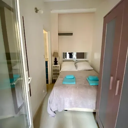 2 Chambres - Suquet, Terrasse Et Parking Apartment Cannes